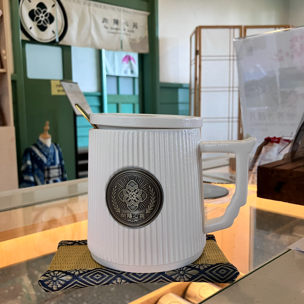 向陽馬克杯-封面圖